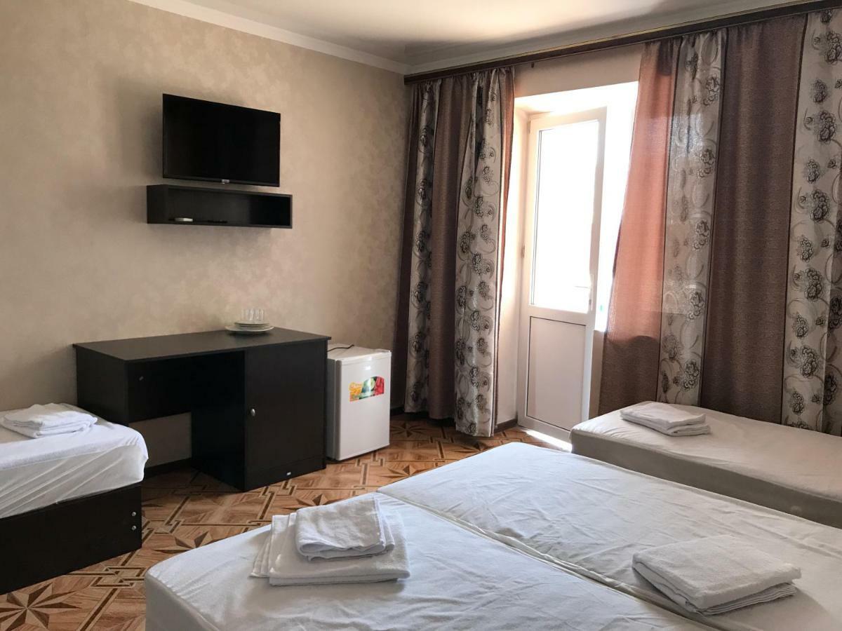 Hotel Ainar Gagra Exterior foto