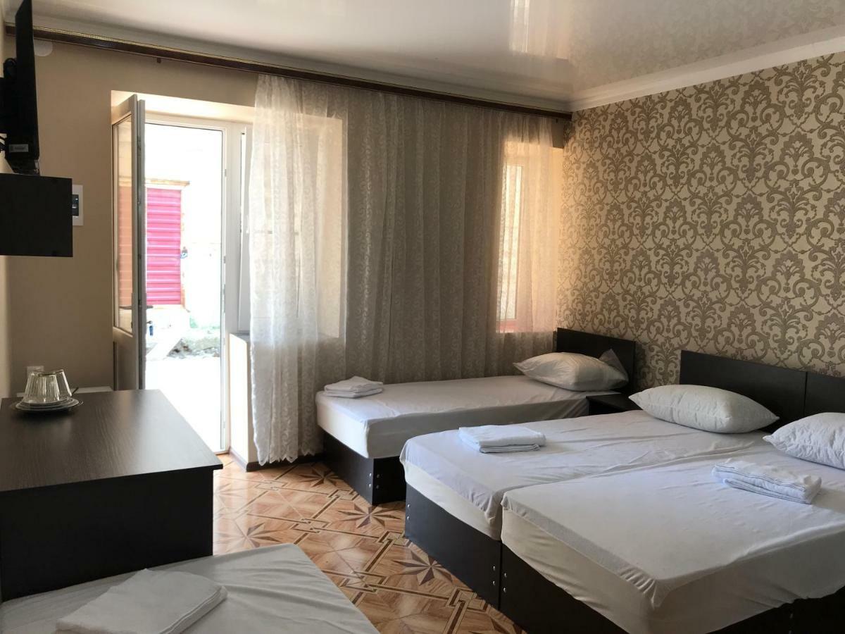 Hotel Ainar Gagra Exterior foto