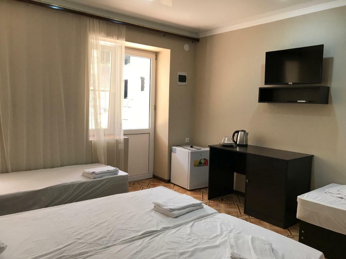 Hotel Ainar Gagra Exterior foto